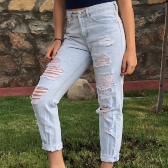 H&M Light Ripped Jeans - Picture 2 of 2
